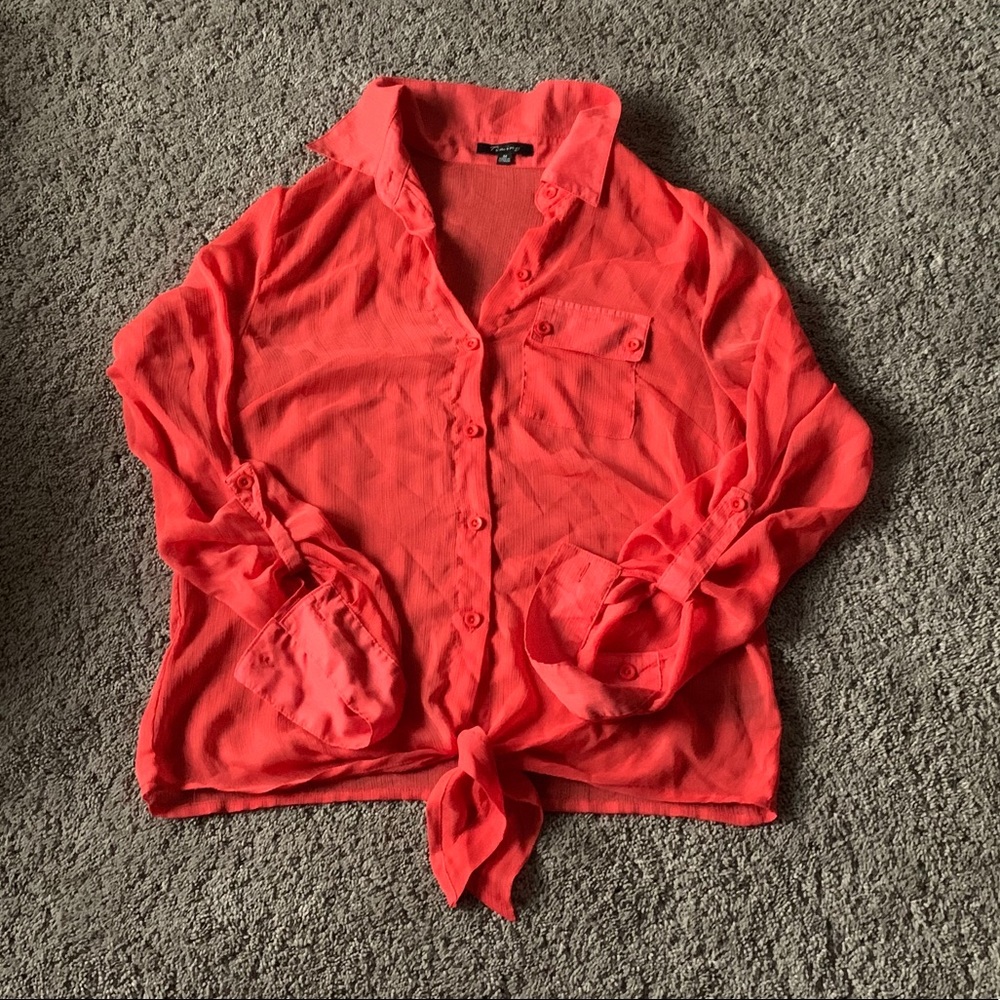 Cute semi crop blouse